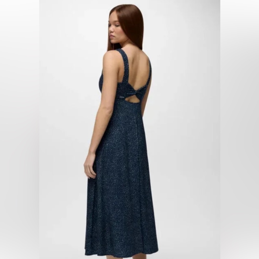 PRANA LATA BEACH DRESS WOMENS Blue Floral Size Small built in bra and twist back